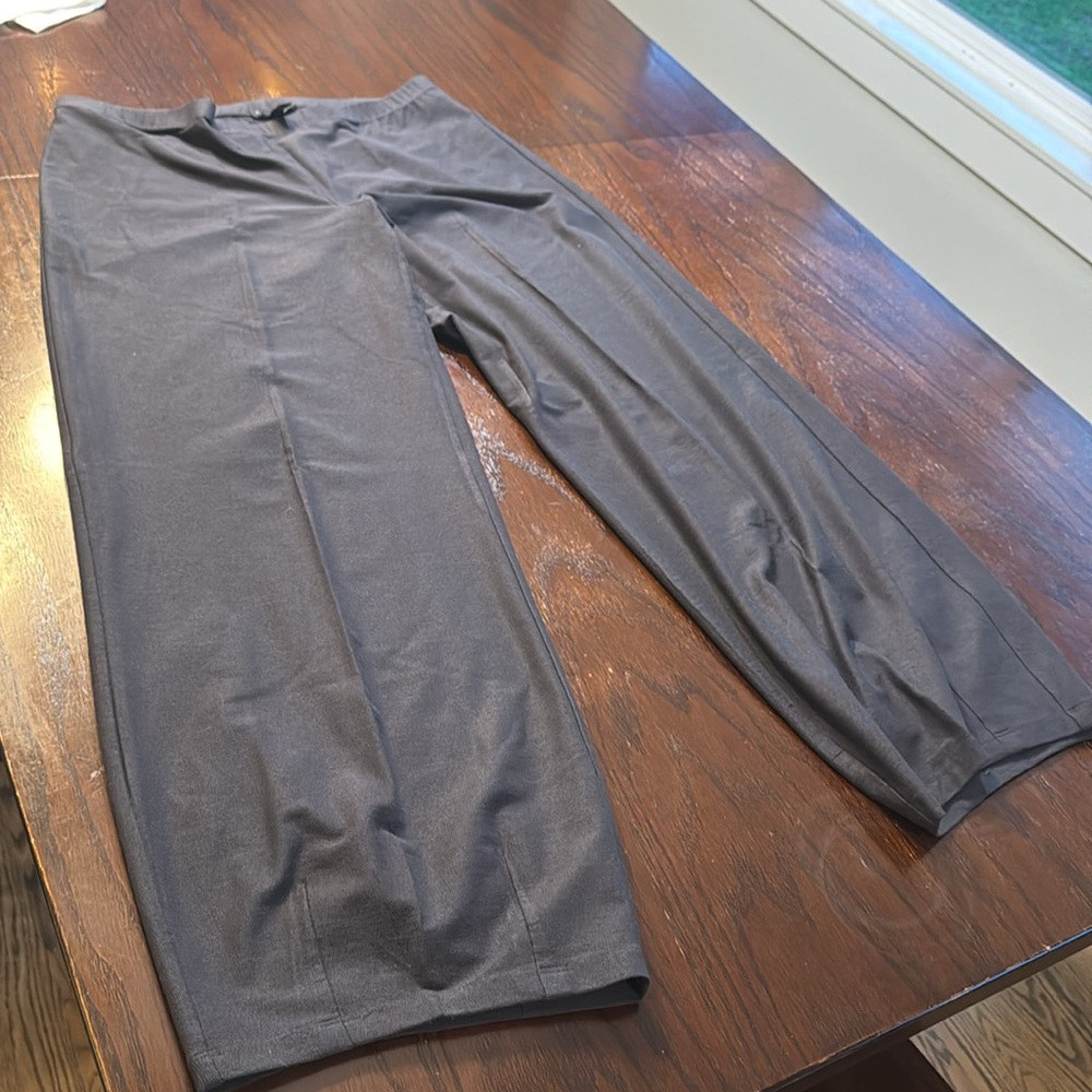 Small Eileen Fisher dark grey crepe wide leg pants - Picture 2 of 3